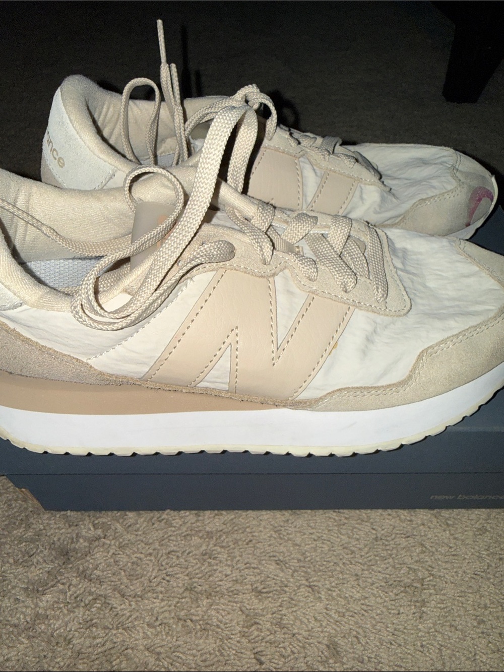 New Balance Women's Beige and White Casual Sneaker